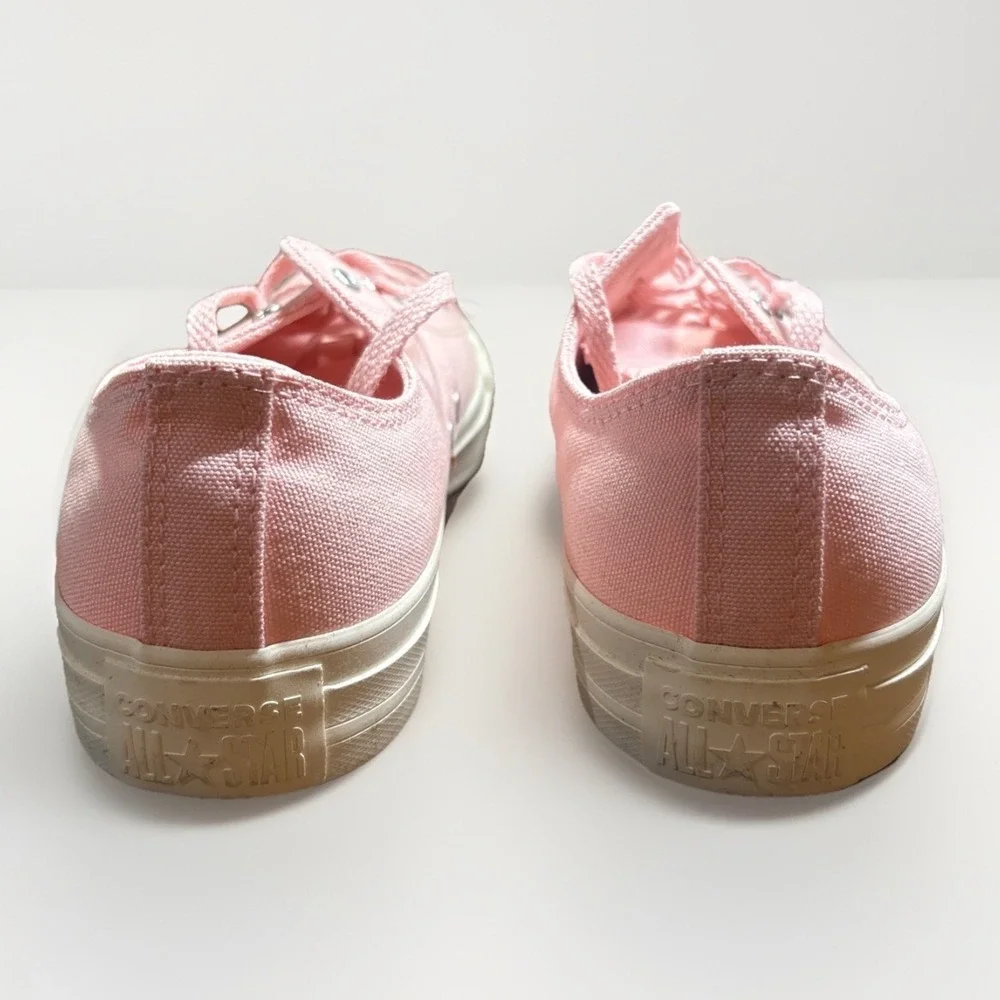 Converse A10968C Pink Kids size 6.5 Brand New‎